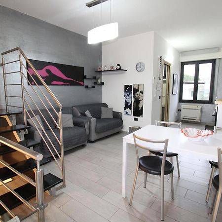 Corona'S Apartment- Fronte Spiaggia La Caletta Eksteriør billede