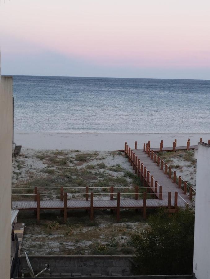 Corona'S Apartment- Fronte Spiaggia La Caletta Eksteriør billede